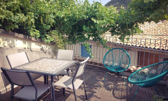 Luc-en-Diois House | Maison de village avec terrasse
