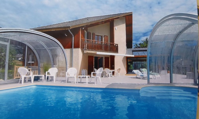 Chaparon Villa | Maison du Lac - Villa with pool located next to Lac d'Annecy