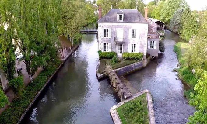 Donzy Bed & Breakfast | Maison du Moulin
