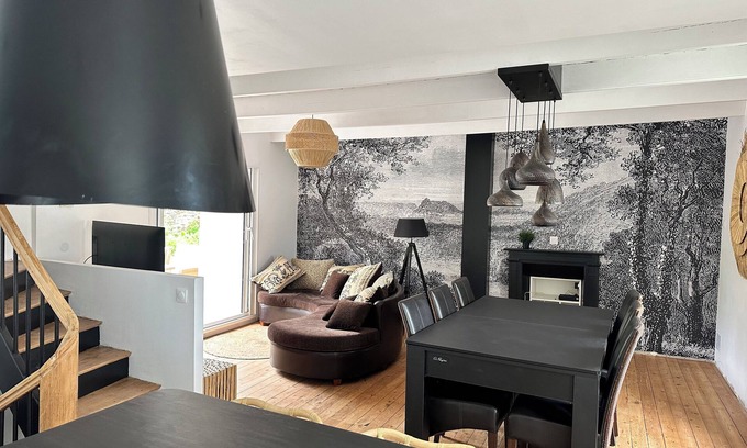 Plerin House | Maison Entièrement Rénovée Avec Billard en Plein Cœur du Légué et à 5 min Plage