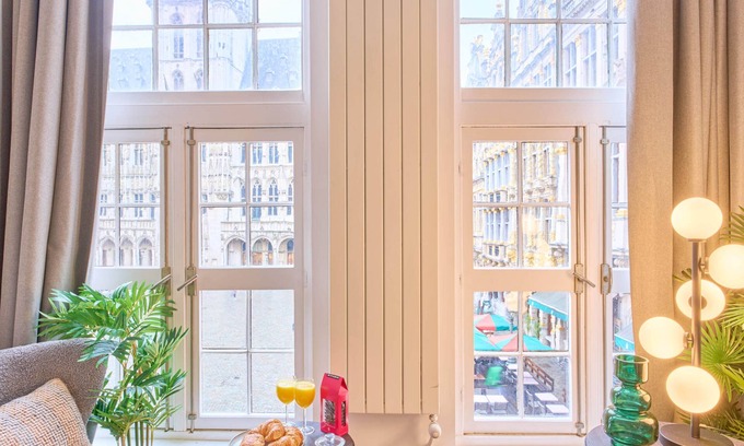 Ilot Sacre Apartment | Maison Grand Place - Room