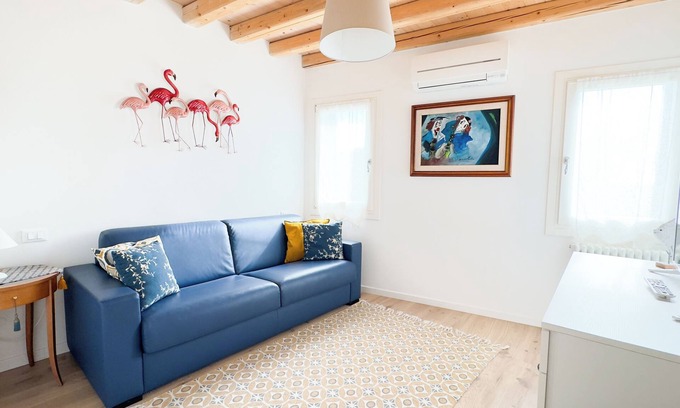 Chioggia Apartment | Maison la Digue - Two Bedroom Apartment, Sleeps 4