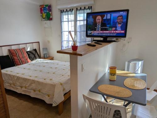 Vaux-sur-Mer House | Maison loft et jardin privatif 400m plage Royan Pontaillac