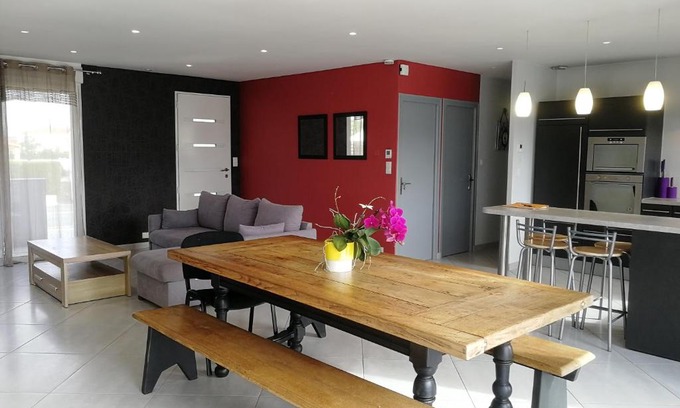 Les Herbiers House | Maison lumineuse
