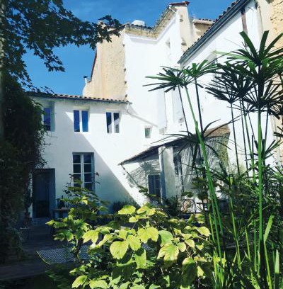 Blaye House | MAISON MATEJEWSKI chambre d'hôtes avec jardin