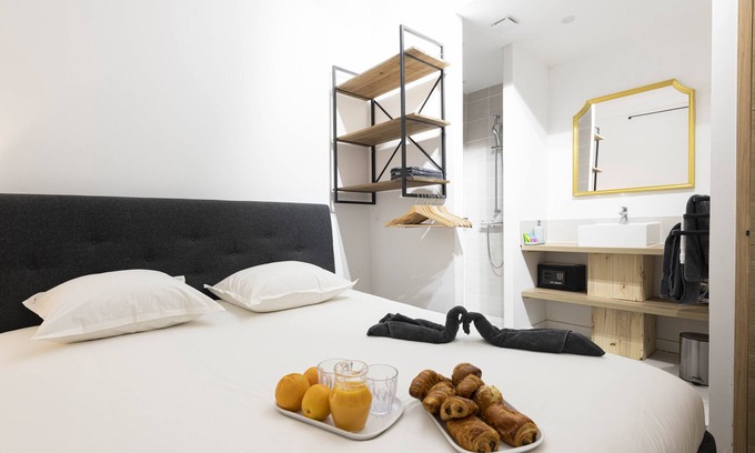 Old Town Apartment | Maison Sibille - Centre Saint-Tropez - CH1