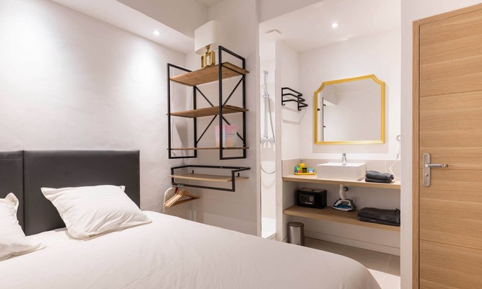 Old Town Apartment | Maison Sibille - Centre Saint-Tropez - CH3