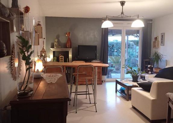 Cerons House | Maison terrasse gare/autoroute