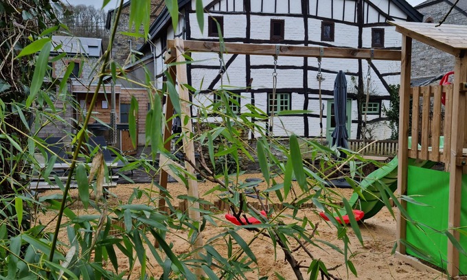 Heyd House | Maison Zanella.gezellig, Netjes, Warme Sfeer, Omheinde Tuin, Huisdier Welkom