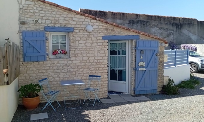 Jard-sur-Mer House | Maisonette near the center of JARD sur Mer