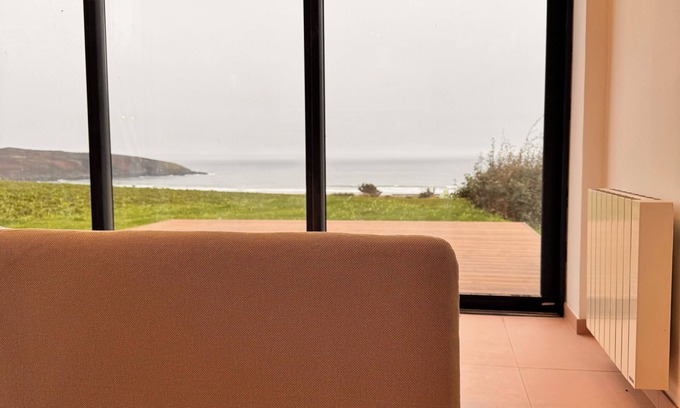 Telgruc-sur-Mer House | Maisonette sea view Crozon peninsula 500m walk from the beach