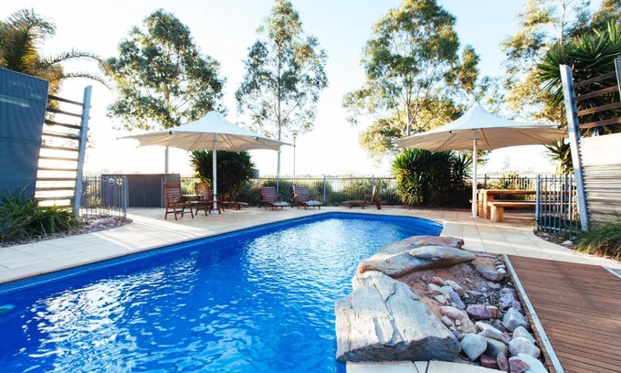 Davenport Apartment | Majestic Oasis Apartments