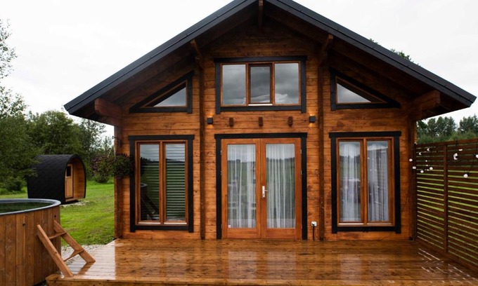 Jarva County House | Majutus saunaga majakeses