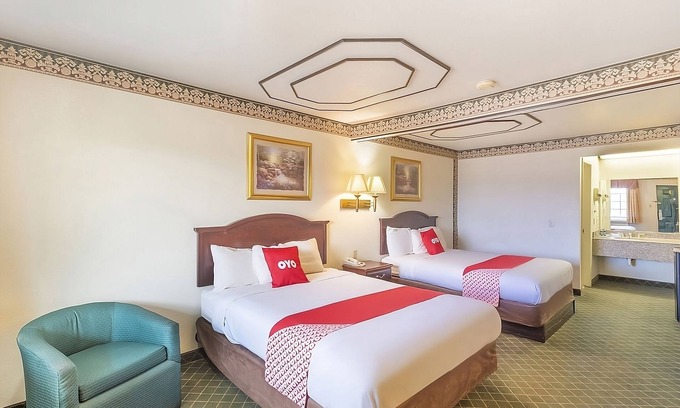 Three Rivers House | Make Your Trip More Enjoyable! Outdoor Pool, Onsite Parking, Pets Allowed!