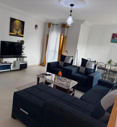 Douala Apartment | Makeena Berry Cosy Mboa - CHLOE