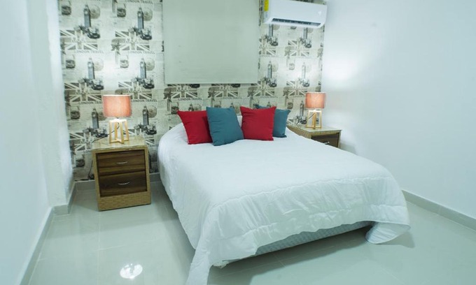 Ciudad Universitaria House | Malecon Rooms y Hotel