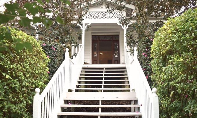 Maleny House | Maleny Homestead & Cottage