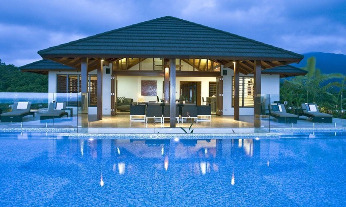 Miallo House | Mali Mali 196 Somerset Drive, Miallo QLD 4873