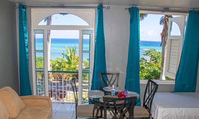 Montego Bay Apartment | Malibu Ocean View Studio
