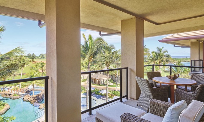 Foster Village Condo | Maliula 2-Bdrm Superior,Unique Contempprary Traditional Hawaiian Interiors