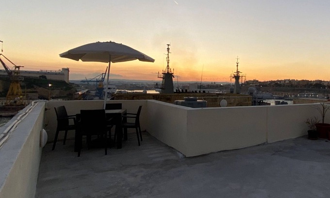 Senglea Apartment | Malta Suites 4 terrace