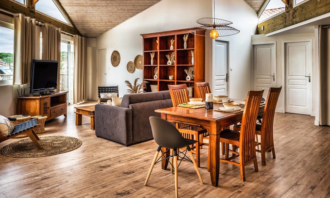 Lacanau-Ocean Apartment | Mamita 3."Salty dreams apartment"spacious and bright T3 84m² + 35m² terrace