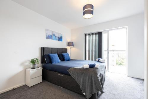 Clayton Apartment | Manchester, Etihad Stadium View , Coop Live, Modern 2 bed apartment,