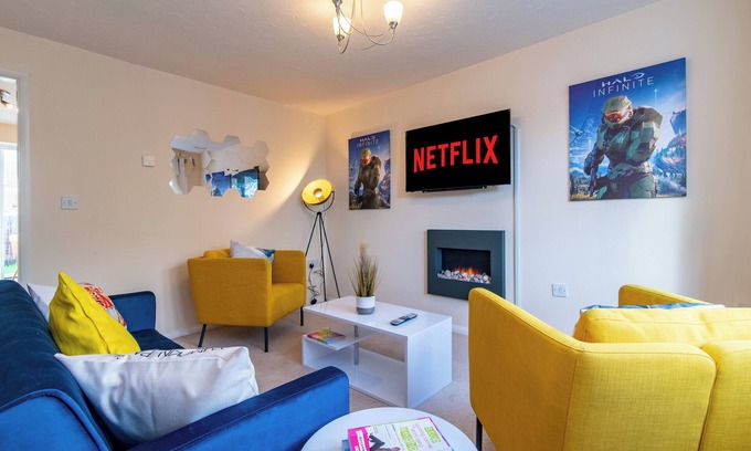 Alvaston House | Mandarin Styles 3 Bedroom w/Garden in Derby