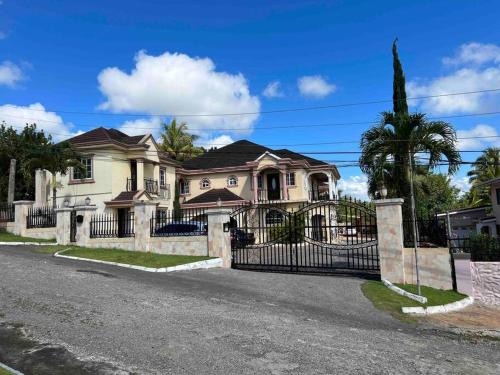 Mandeville Apartment | Mandeville Vacation Home
