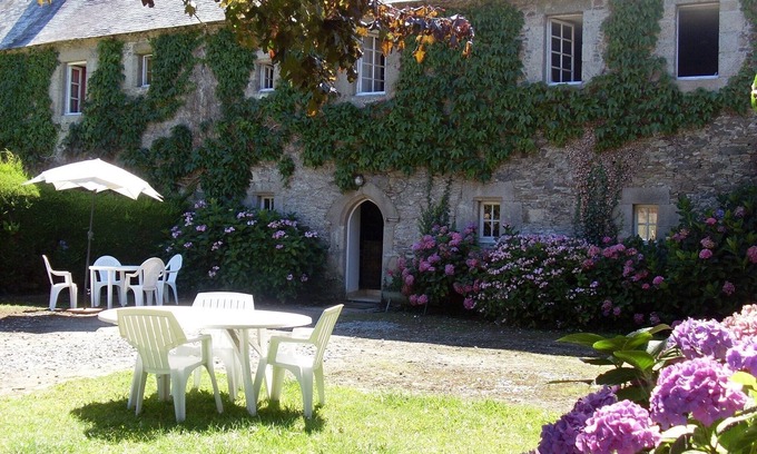 Tredarzec House | Manercoz, cottage of character in mansion tregor between land and sea for 6 p