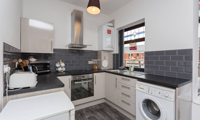 Preston House | Mango Tree Serviced Apartment Preston