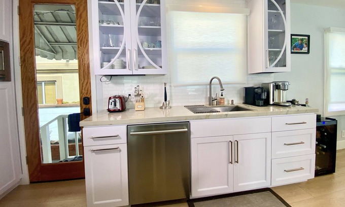 North Redondo House | Manhattan Lux House 2bd XO