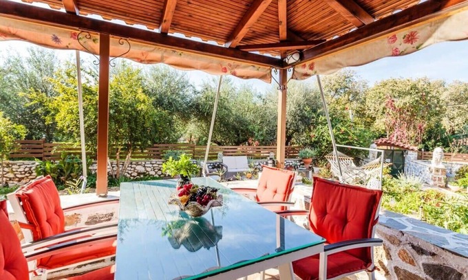 Lefktron House | Mani's Garden Paradise - Elia Secluded Retreat