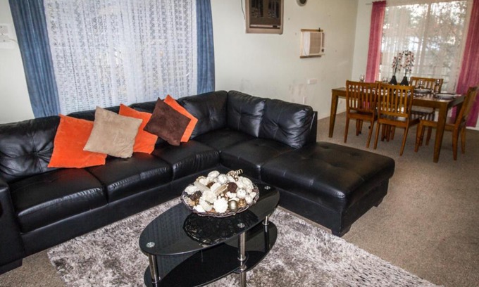 Manilla House | Manilla Cottage - Manilla NSW