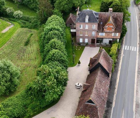 Lisieux Apartment | Manoir des Pavements