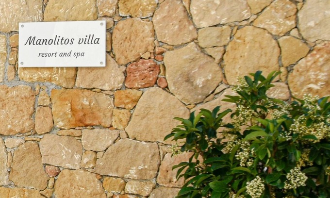 Stamnoi Villa | Manolitos villa resort and spa with jacuzzi and private parking