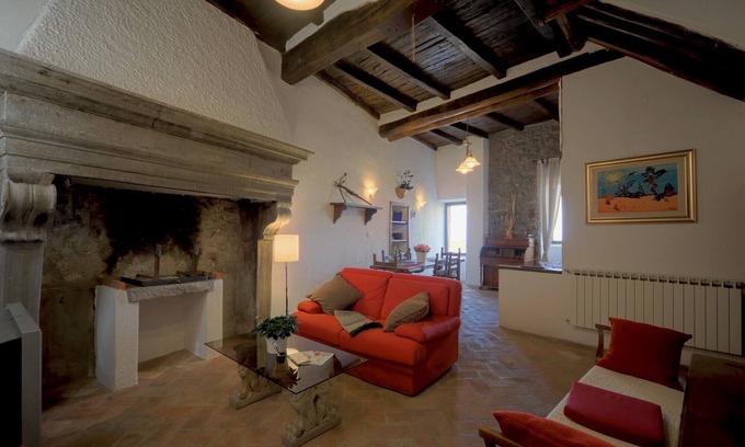 Montefiascone House | Manor house/Historic house in downtown Montefiascone-Lake Bolsena