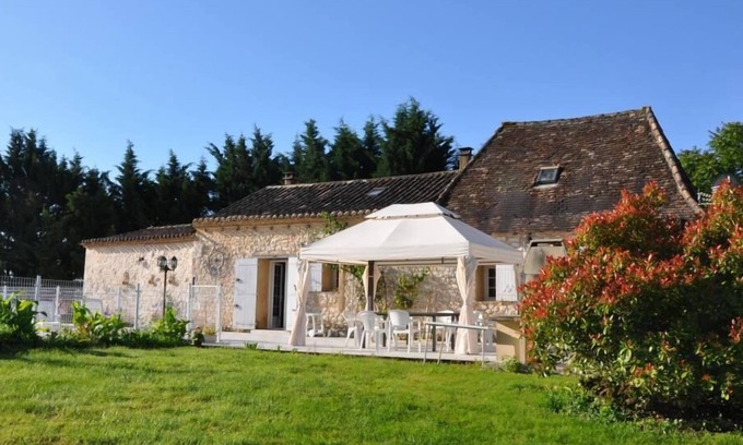 Beaumont-du-Perigord House | Mansion - Beaumont du Périgord