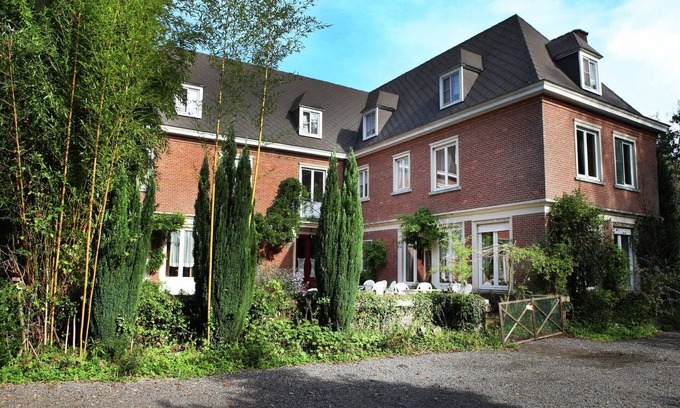 Ruiselede Villa | Mansion in Ruiselede Doomkerke