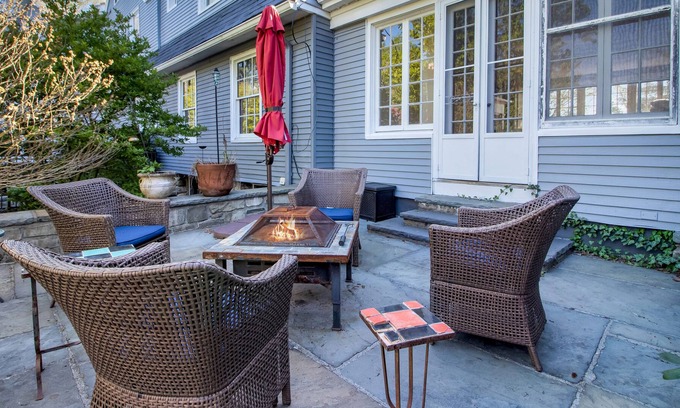 Cornwall House | Mansion Overlooking the Storm King Mountain, with a Firepit and Hot Tub