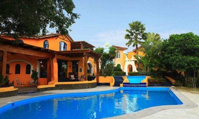 Puerto Lopez Hotel | Mantaraya Lodge