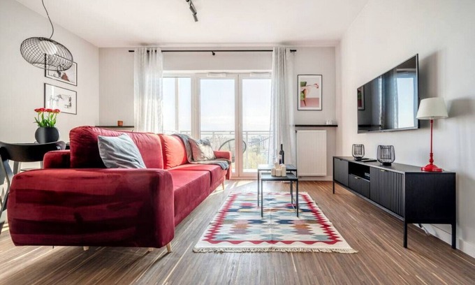 Baluty Apartment | Manufaktura Suites - Parking, Balcony, Nature View by Rentujemy