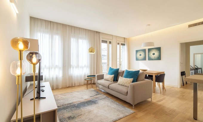 Borgonuovo Apartment | Manzoni44Suite