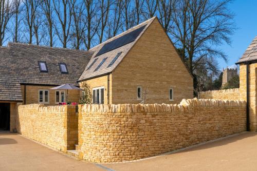 Ebrington House | Maple House