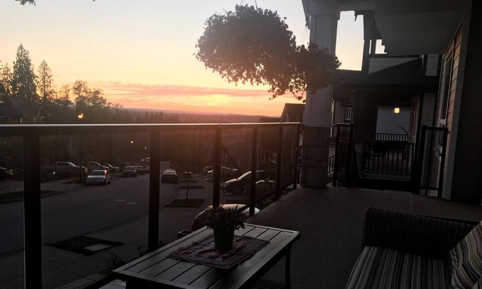 Maple Ridge House | Maple Ridge, BC: Private 2BR New Suite, Netflix, Own Parking