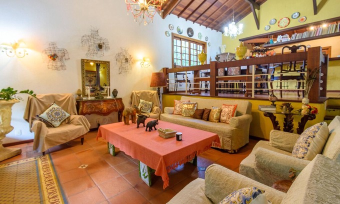 Araras House | Maravilhosa Vista Para Montanha no Sítio Namaacha