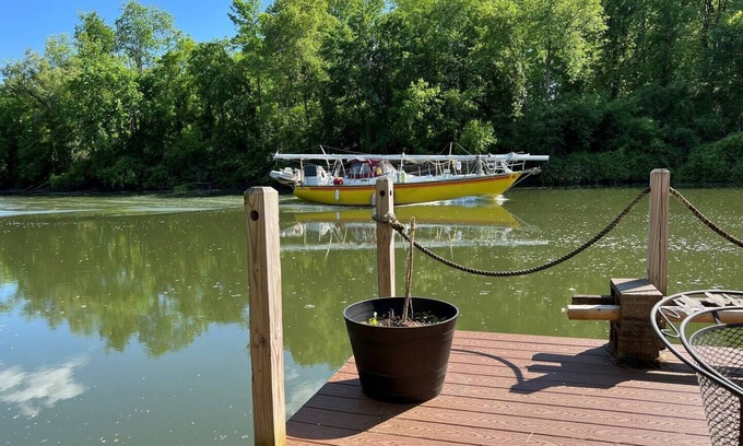 Marcy Apartment | Marcy 2BR UP on the Erie Canal!