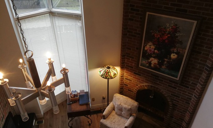 Church and Wellesley House | Margie Townhome Suites