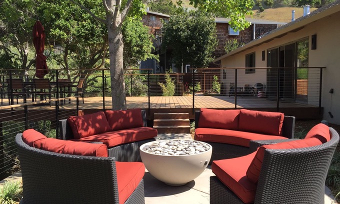 Corte Madera House | Marin county magic, close to downtown, biking, sailing, and the wine country!