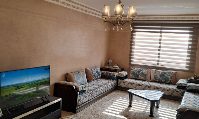 Bourgogne Apartment | Marina Blanca